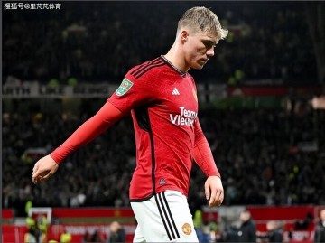 终于送出去一个？曼联弃将在那不勒斯发挥好，有望拿到5000万回款