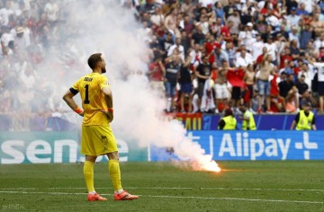 西甲球员工资排名前二十曝光！皇马11人巴萨7人！姆巴佩每周469万