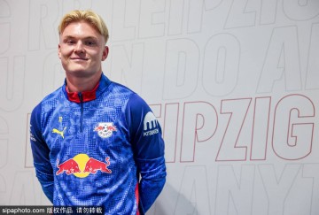 卖便宜了！尤文今夏1000万欧出售姆班古拉，如今德甲3场1球3助攻