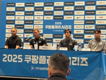 利物浦1.1亿镑报价遭拒！埃迪-豪：昨天有人报价伊萨克被拒绝了