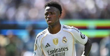 维尼修斯聊生涯：为皇马和巴西踢球是终身愿望