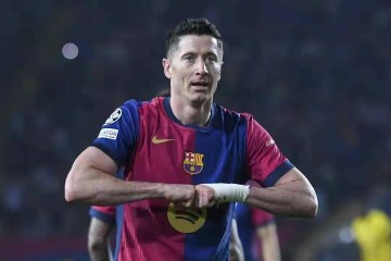 弗里克禁赛+莱万+亚马尔药检违规！欧足联重拳出击，巴萨麻烦不断