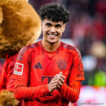 埃弗顿双线出击锁定法甲双星,阿兹努周日体检+福法纳谈判突破