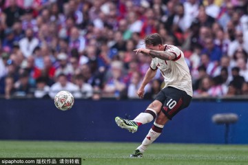 基耶萨的逆袭之路：从落选到重生，利物浦的期待与挑战