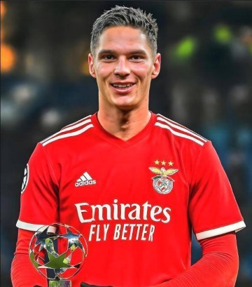 穆里尼奥这次堵大了！本菲卡队史最贵引援，是打前腰，还是打左边锋？