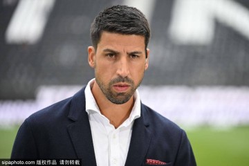 博尼法斯的逆袭：从米兰失利到不莱梅新生，德甲联赛的魅力无可抵挡！