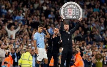 罗德里：我只是在看热闹，皇马与曼城的关系岌岌可危？