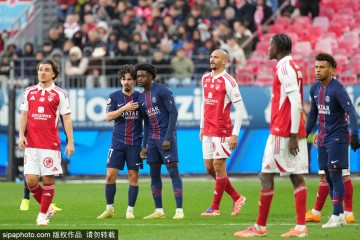 法甲-阿什拉夫梅开二度李刚仁送点 巴黎3-0布雷斯特